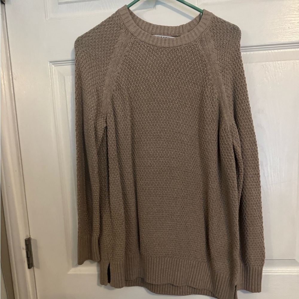 Old Navy Women’s Tan Knit Pullover Size Small